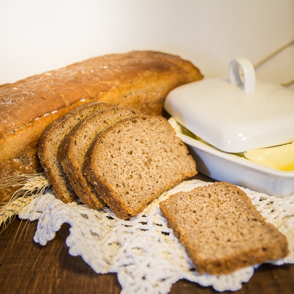 chleb żytni razowy na zakwasie